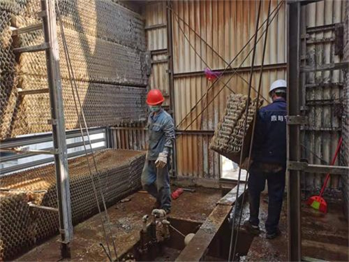 廣東冷卻塔廠家在對冷卻塔進(jìn)行節(jié)能改造時(shí)需要注意什么呢?(懷柔區(qū)常見冷卻塔設(shè)備成本價(jià))